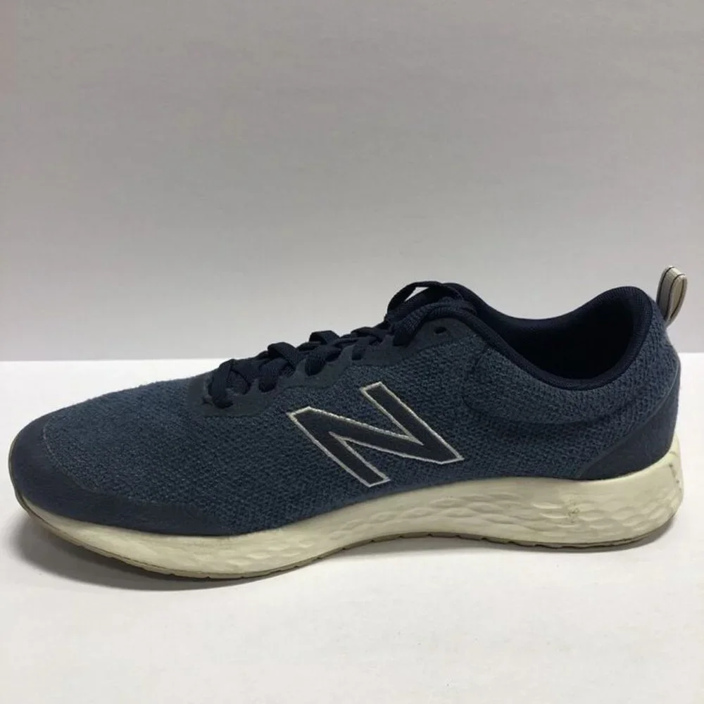New Balance Men’s Arishi v3, Blue Running Shoes, Size 11D